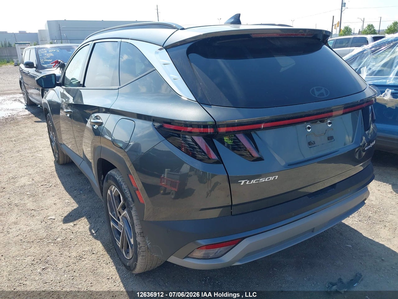 2025 HYUNDAI TUCSON HYBRID thumbnail 4