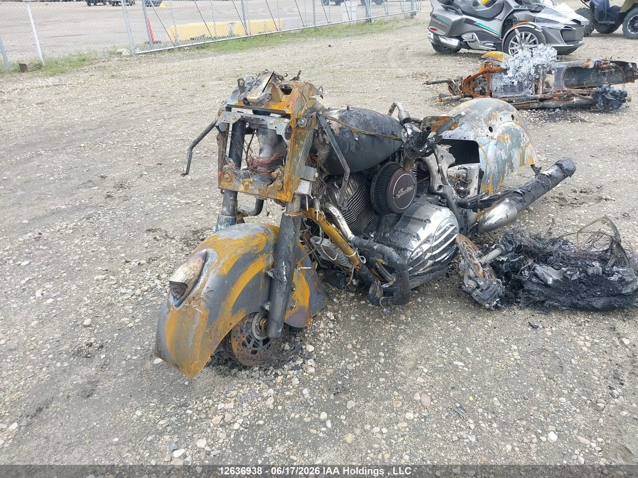 2016 INDIAN MOTORCYCLE CO. ROADMASTER thumbnail 3