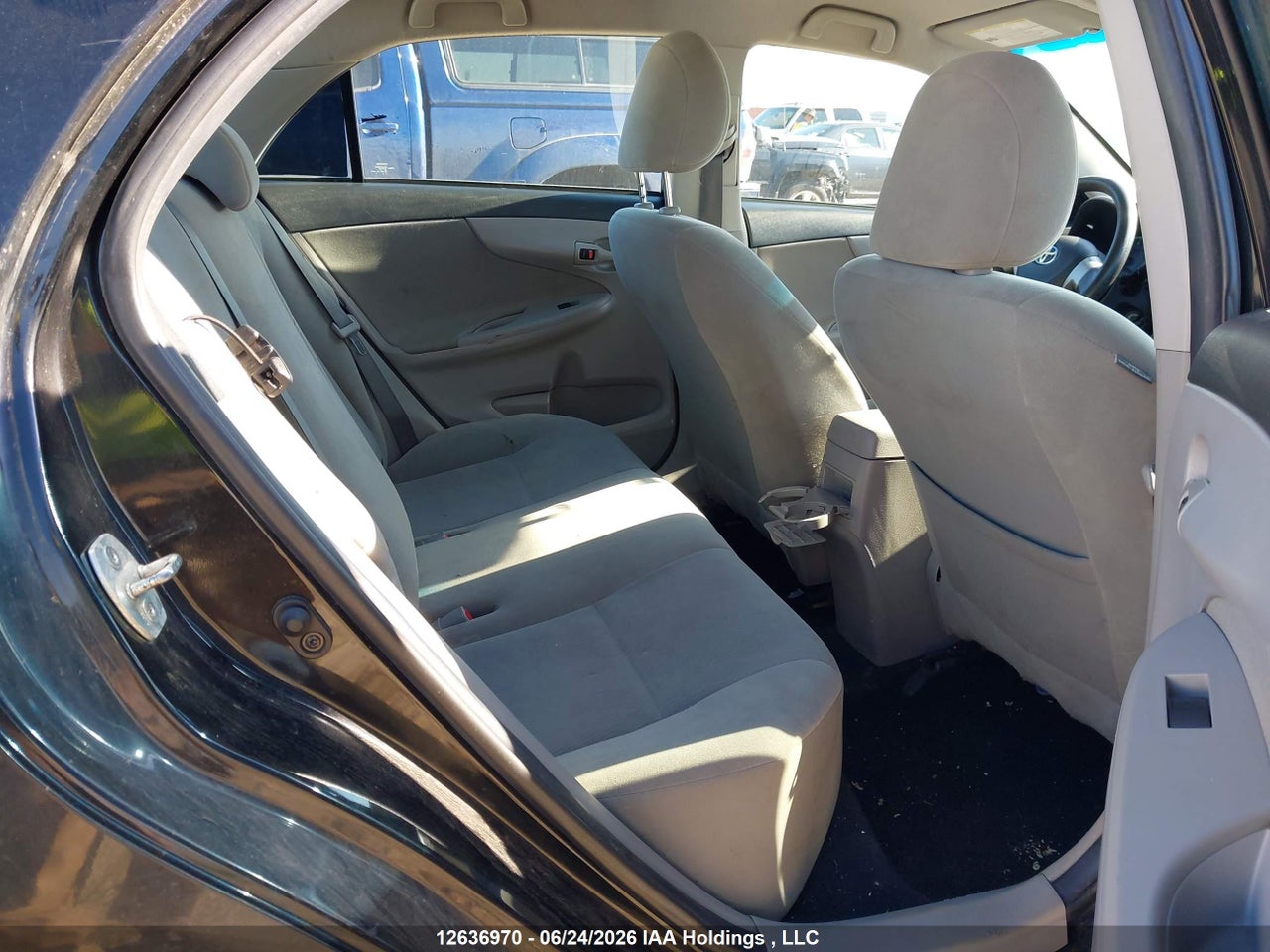 2013 TOYOTA COROLLA CE thumbnail 9