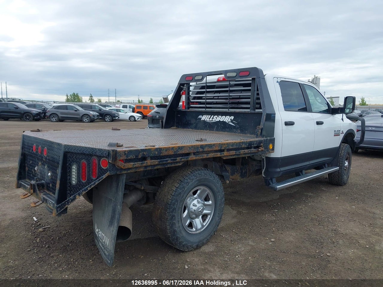 2017 RAM 3500 SLT thumbnail 5