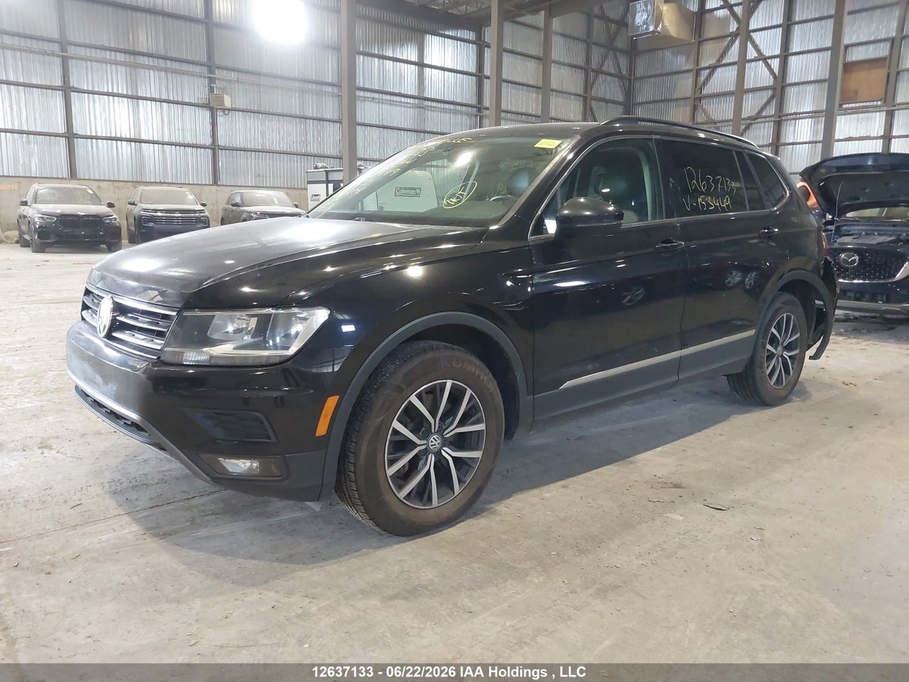 2018 VOLKSWAGEN TIGUAN SE/SEL thumbnail 3