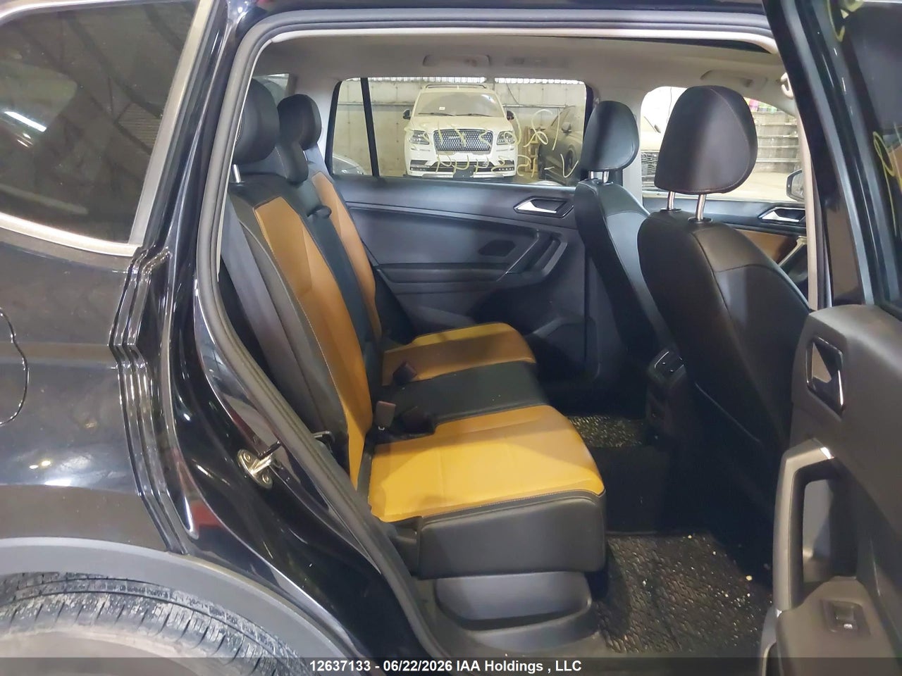 2018 VOLKSWAGEN TIGUAN SE/SEL thumbnail 9