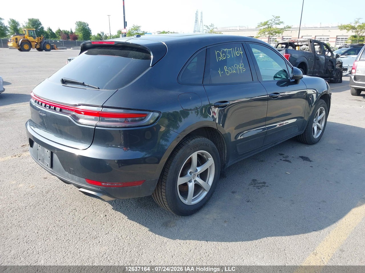 2021 PORSCHE MACAN thumbnail 5