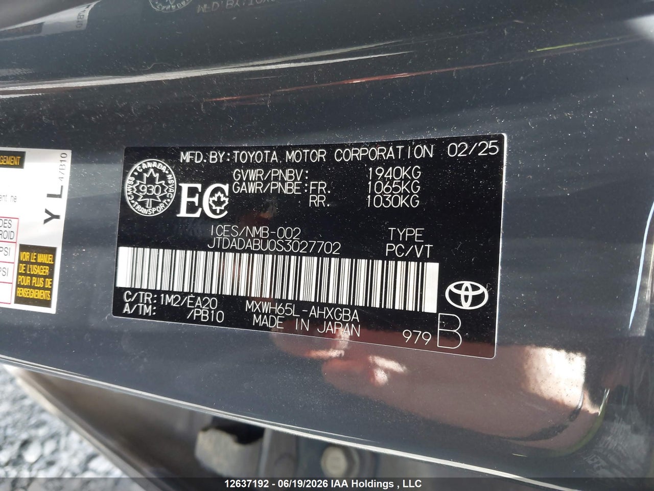 2025 TOYOTA PRIUS LE/XLE/LIMITED/NIGHT SHADE thumbnail 10