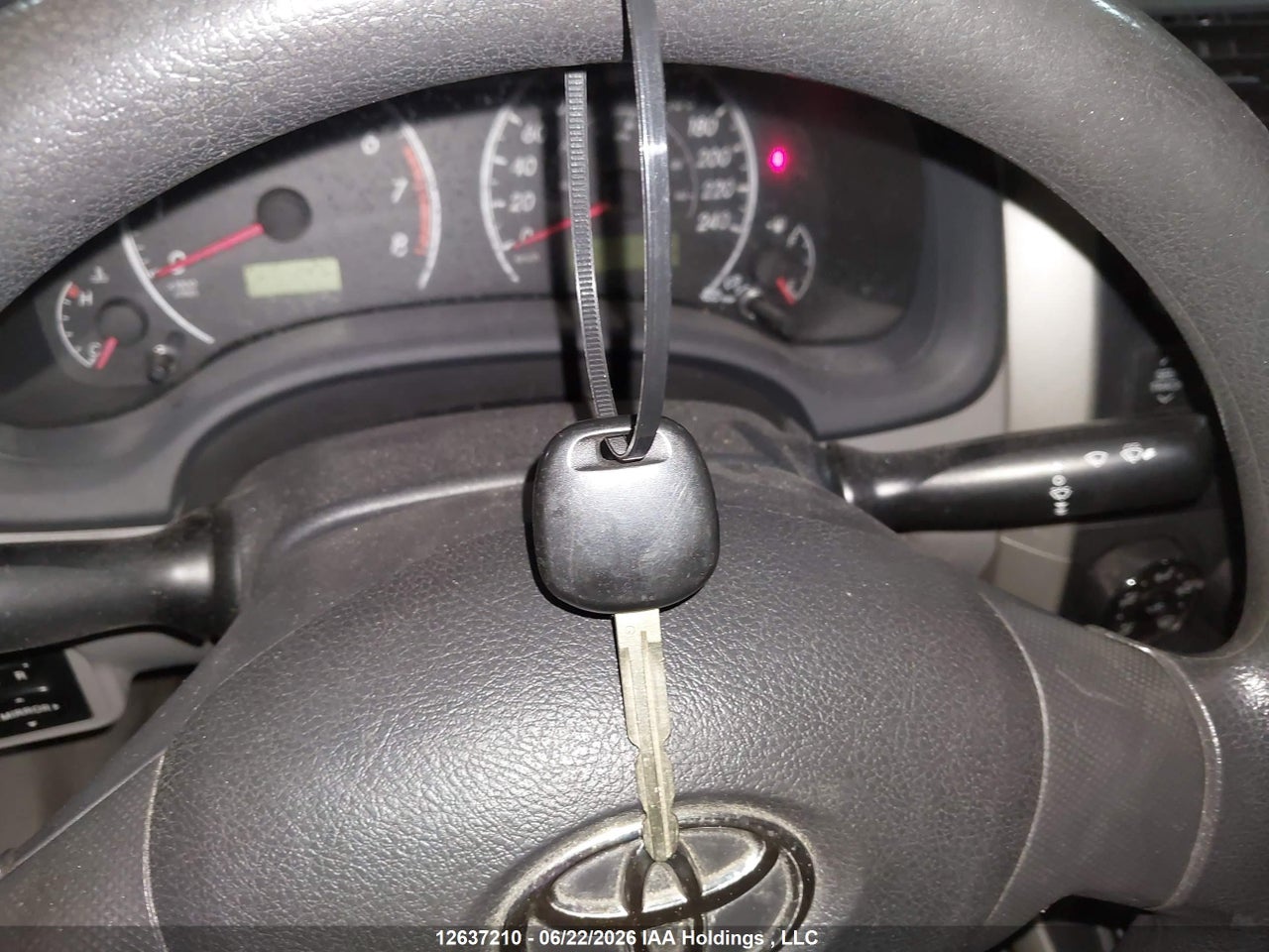 2011 TOYOTA COROLLA thumbnail 12