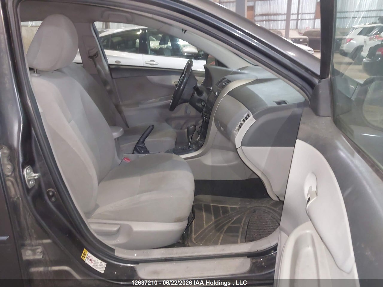 2011 TOYOTA COROLLA thumbnail 6
