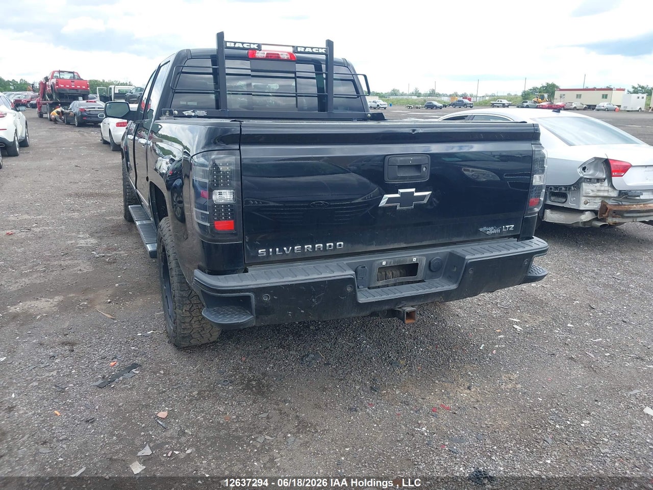 2015 CHEVROLET SILVERADO K1500 LTZ thumbnail 4