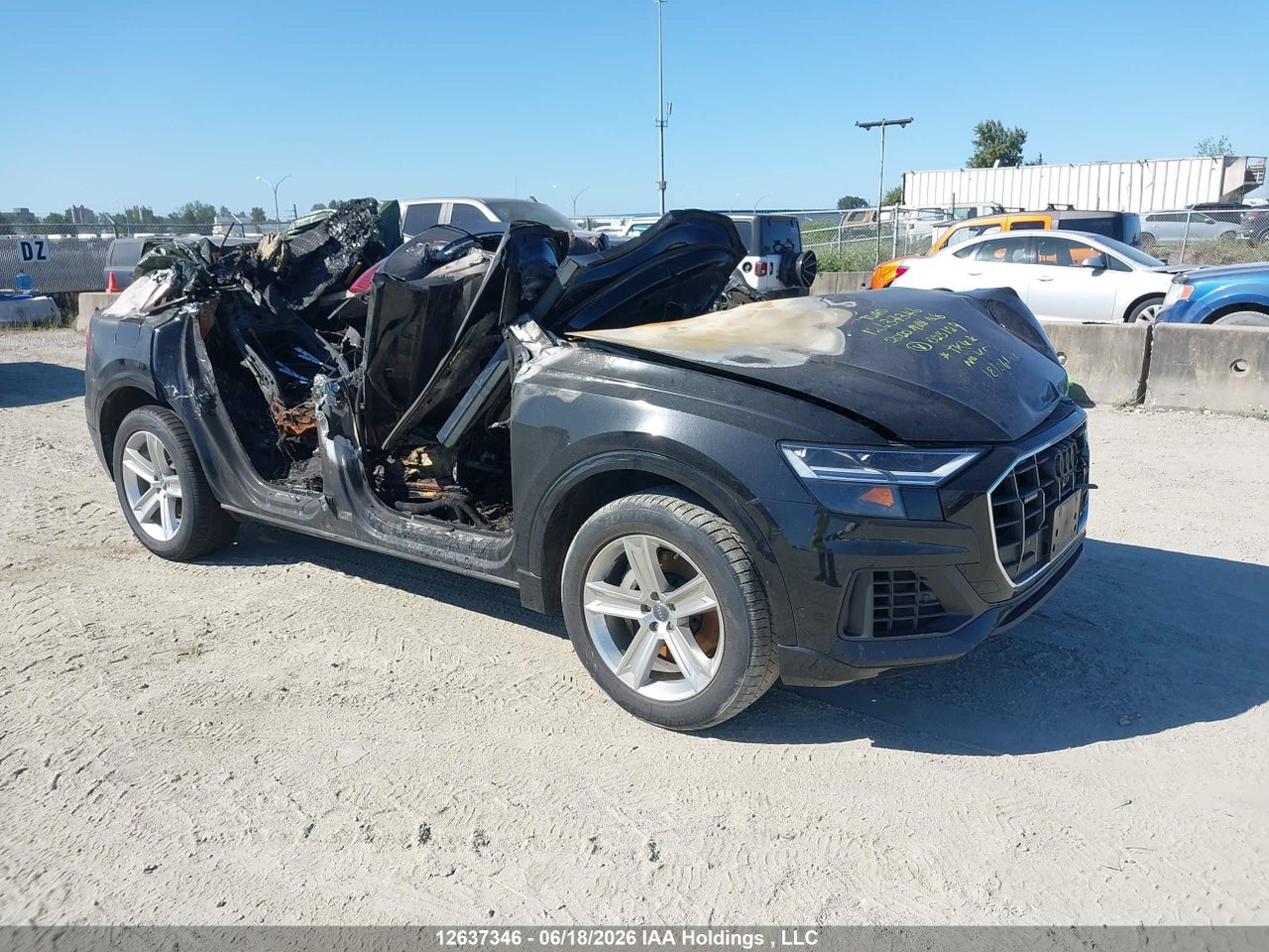 2020 AUDI Q8 PREMIUM thumbnail 2