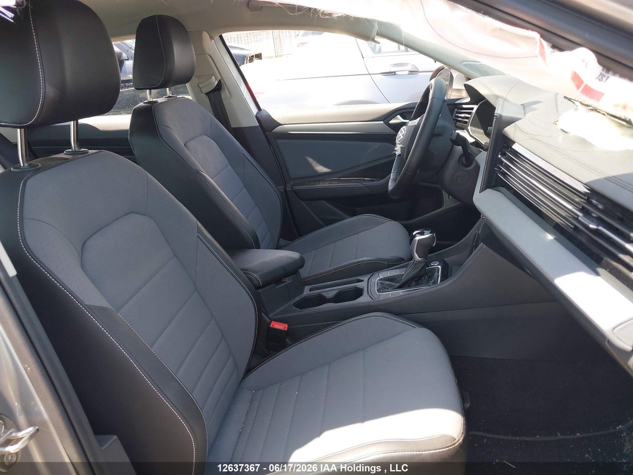 2025 VOLKSWAGEN JETTA SE thumbnail 6