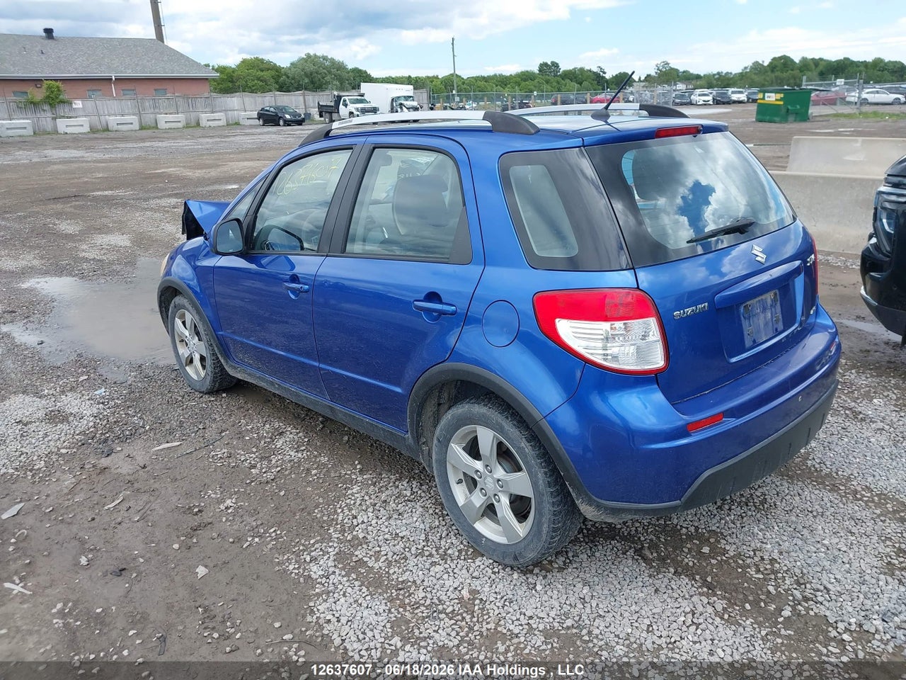 2012 SUZUKI SX4 JLX thumbnail 4