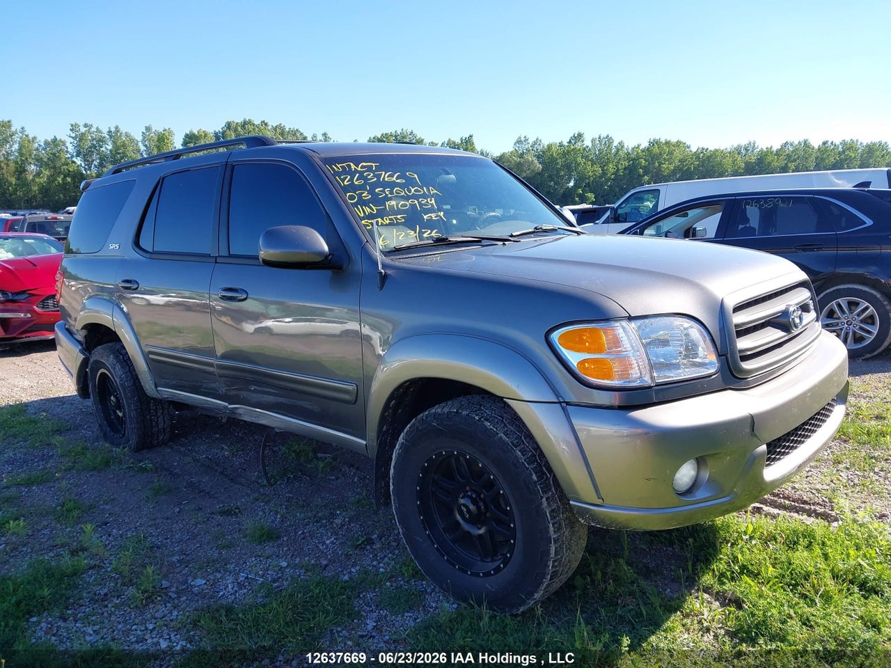 2003 TOYOTA SEQUOIA thumbnail 2