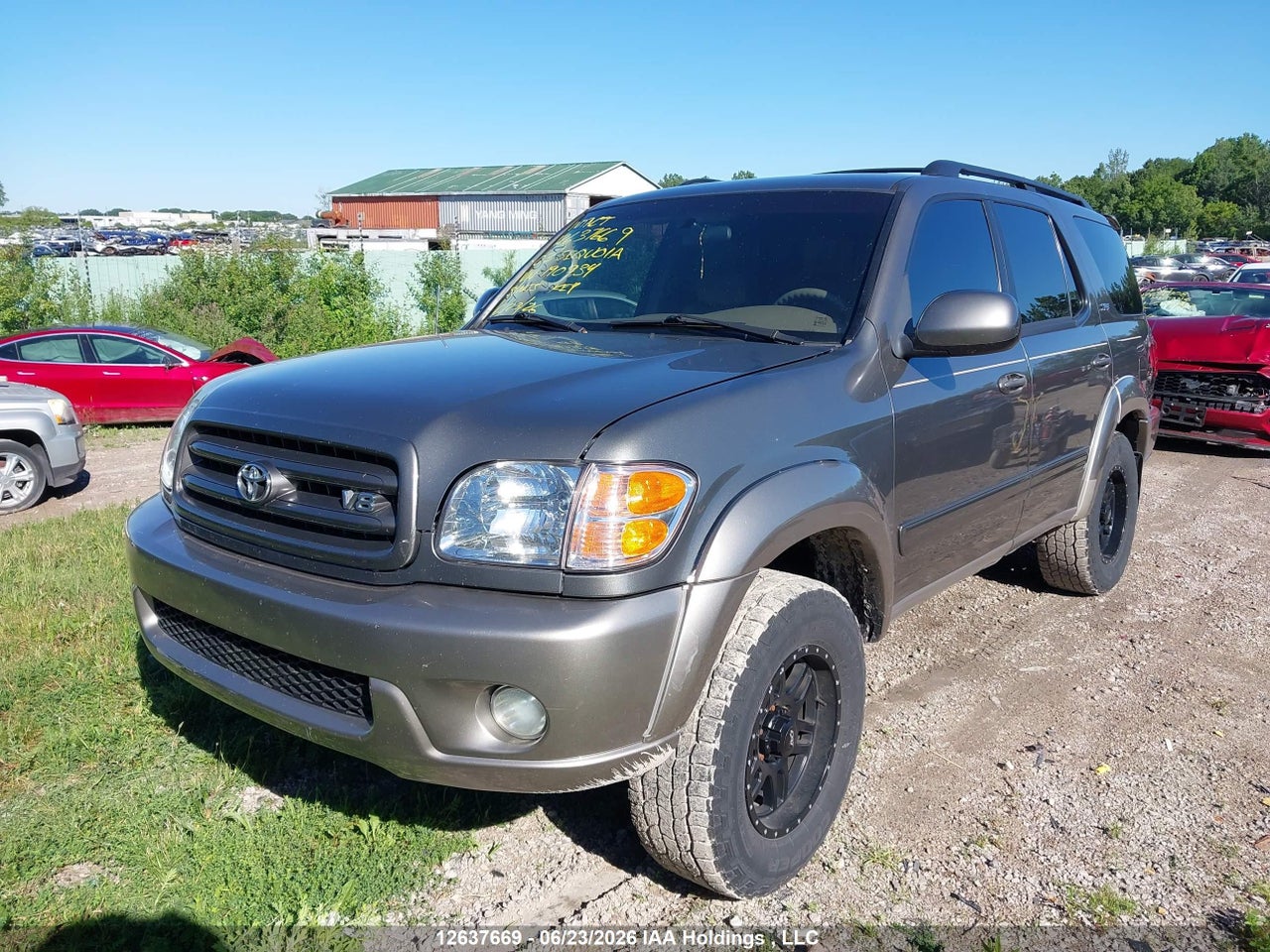 2003 TOYOTA SEQUOIA thumbnail 3