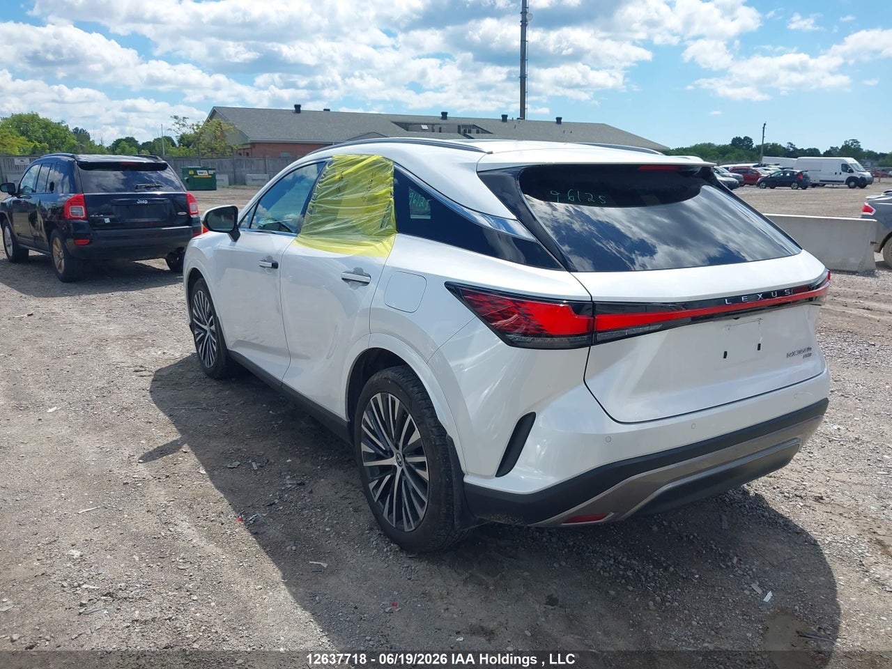 2024 LEXUS RX 350H thumbnail 4