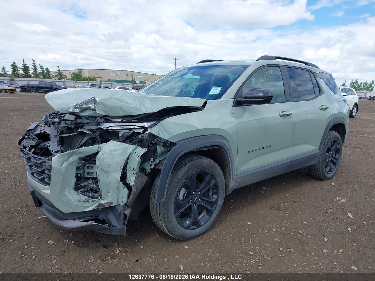 2025 CHEVROLET EQUINOX LT thumbnail 3