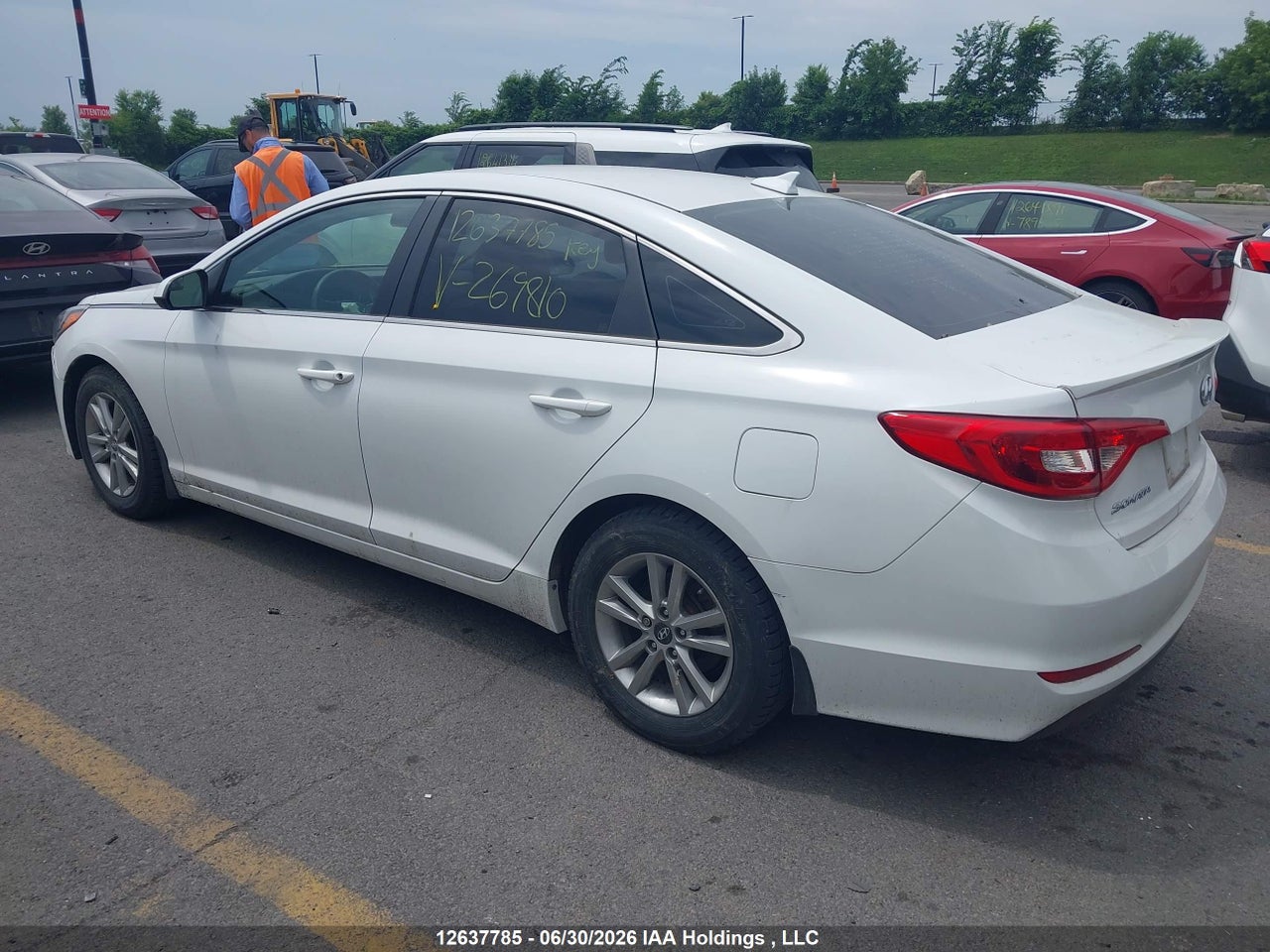 2016 HYUNDAI SONATA GL thumbnail 4