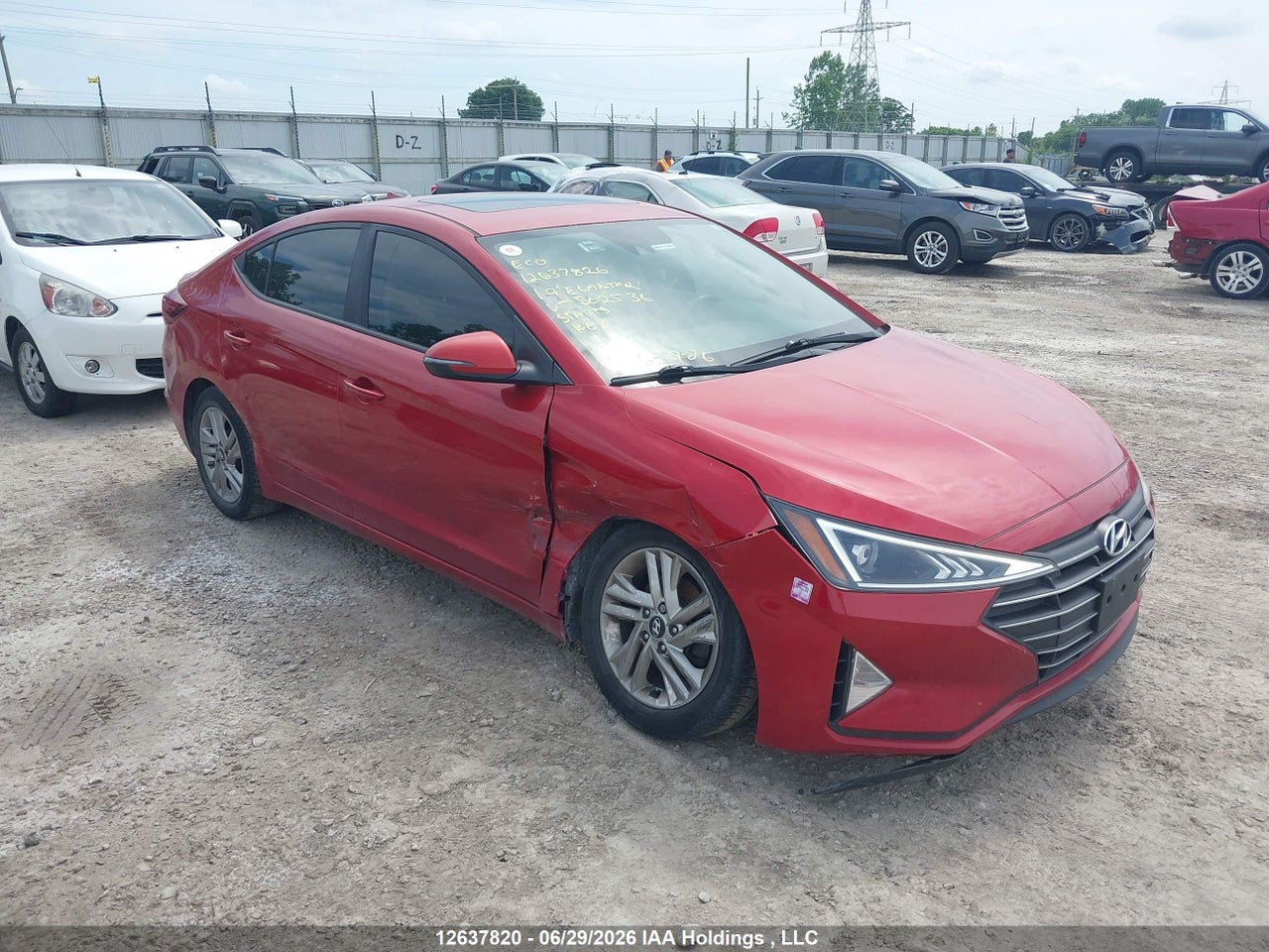 2019 HYUNDAI ELANTRA PREFERRED thumbnail 2