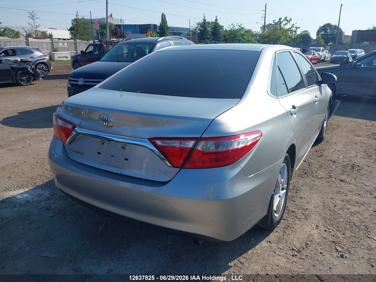 2015 TOYOTA CAMRY LE/XLE/SE/XSE thumbnail 5