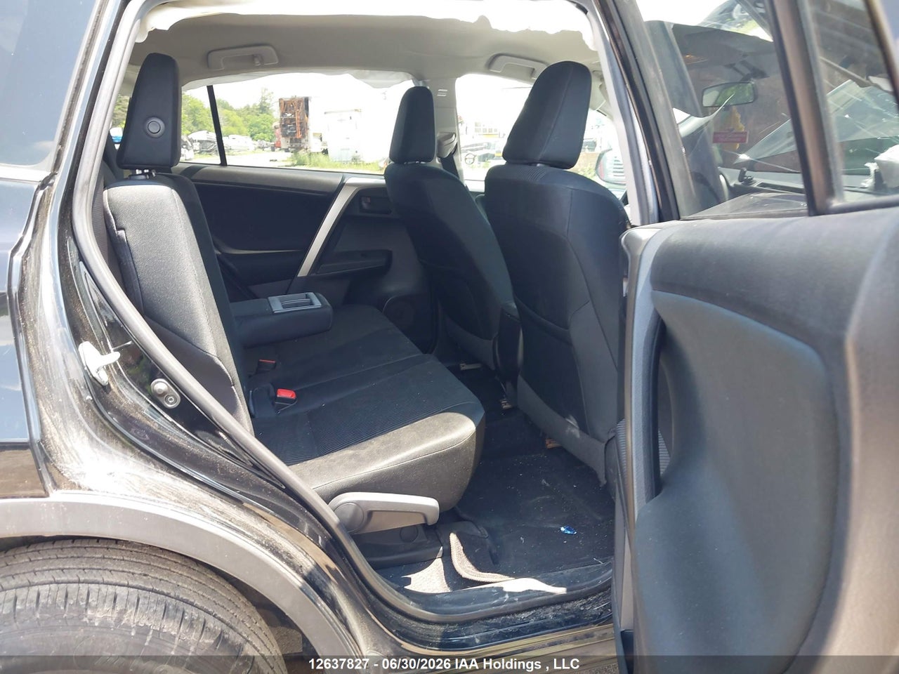 2015 TOYOTA RAV4 LE thumbnail 9