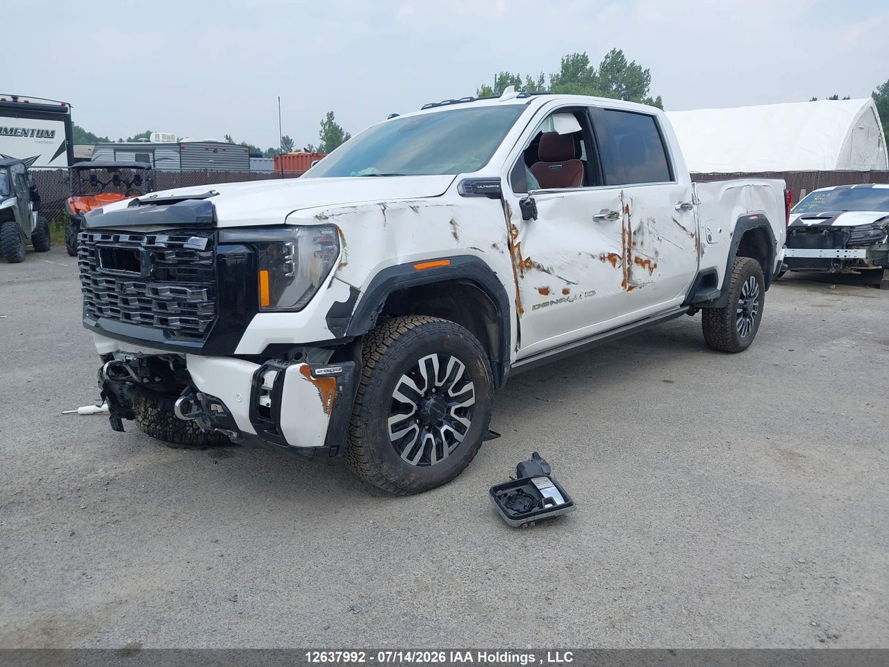 2025 GMC SIERRA 2500HD , STANDARD BED, DENALI ULTIMATE, 4WD thumbnail 3