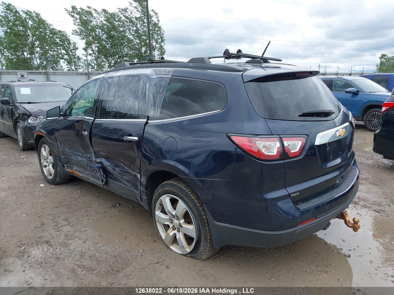 2016 CHEVROLET TRAVERSE LT thumbnail 4