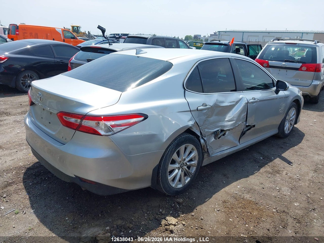 2018 TOYOTA CAMRY LE thumbnail 5
