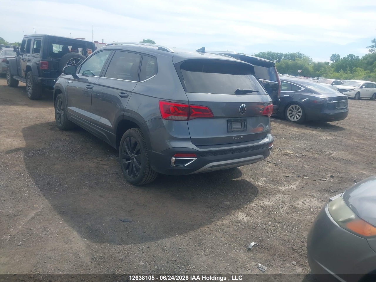 2024 VOLKSWAGEN TAOS SE thumbnail 4