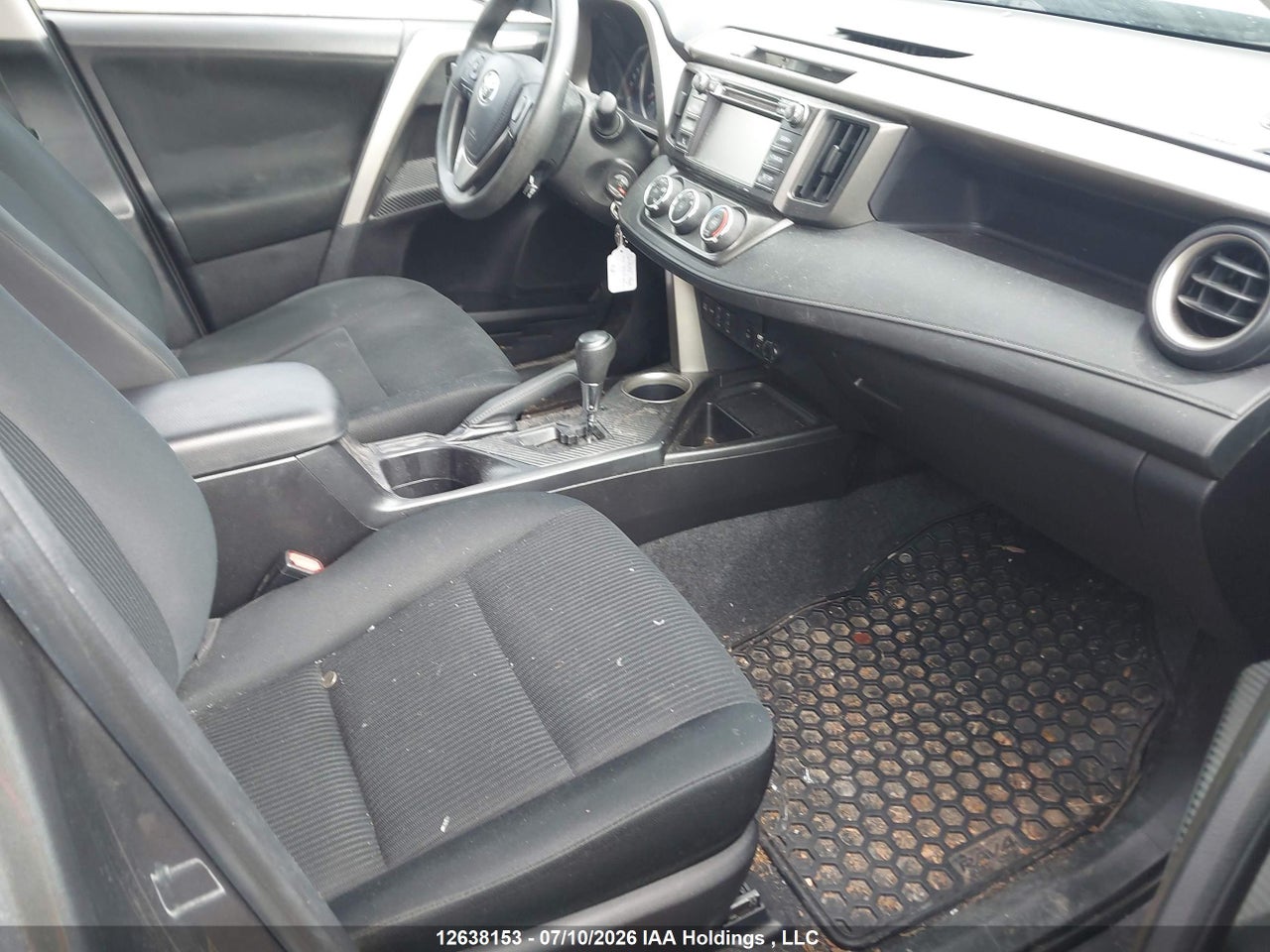 2014 TOYOTA RAV4 LE thumbnail 6