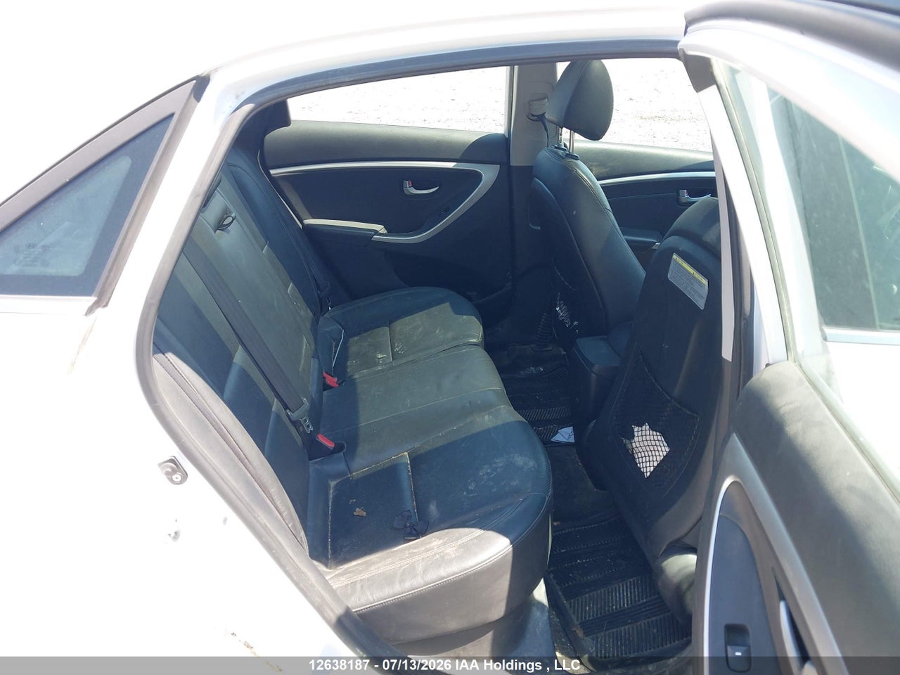 2015 HYUNDAI ELANTRA thumbnail 9