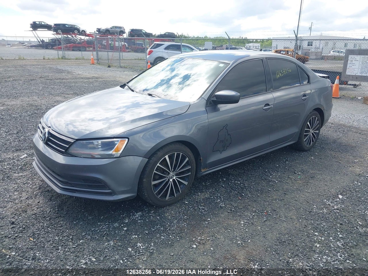 2017 VOLKSWAGEN JETTA S thumbnail 3