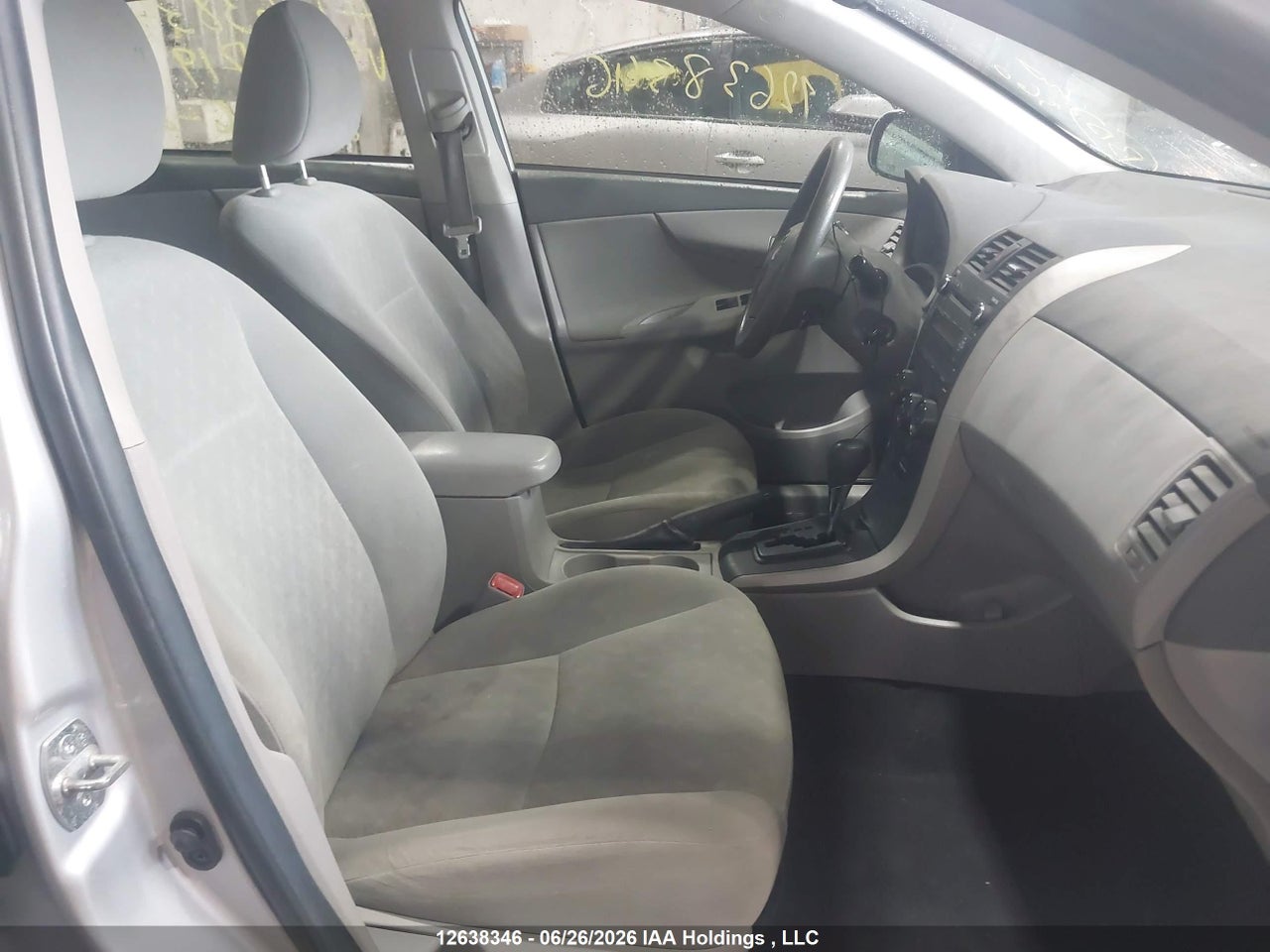 2010 TOYOTA COROLLA thumbnail 6