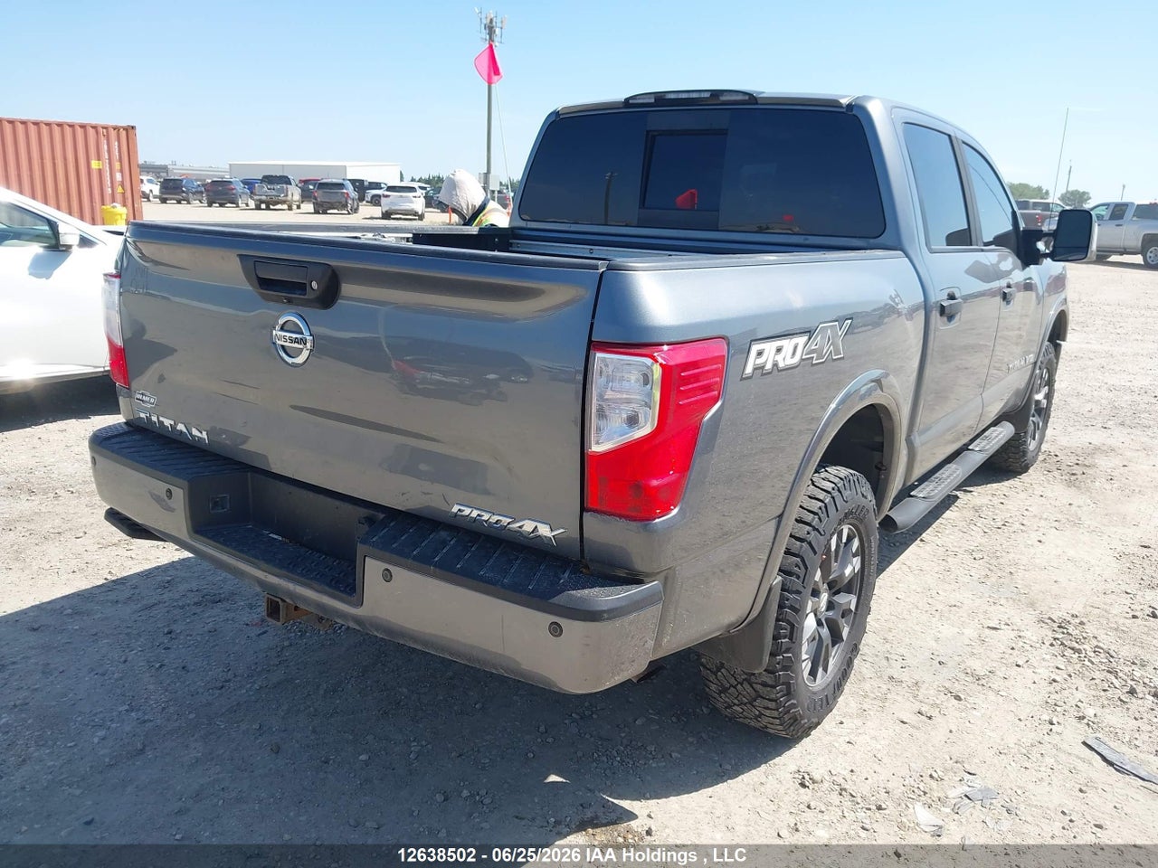 2018 NISSAN TITAN SV/SL/PRO-4X/PLAT RES thumbnail 5