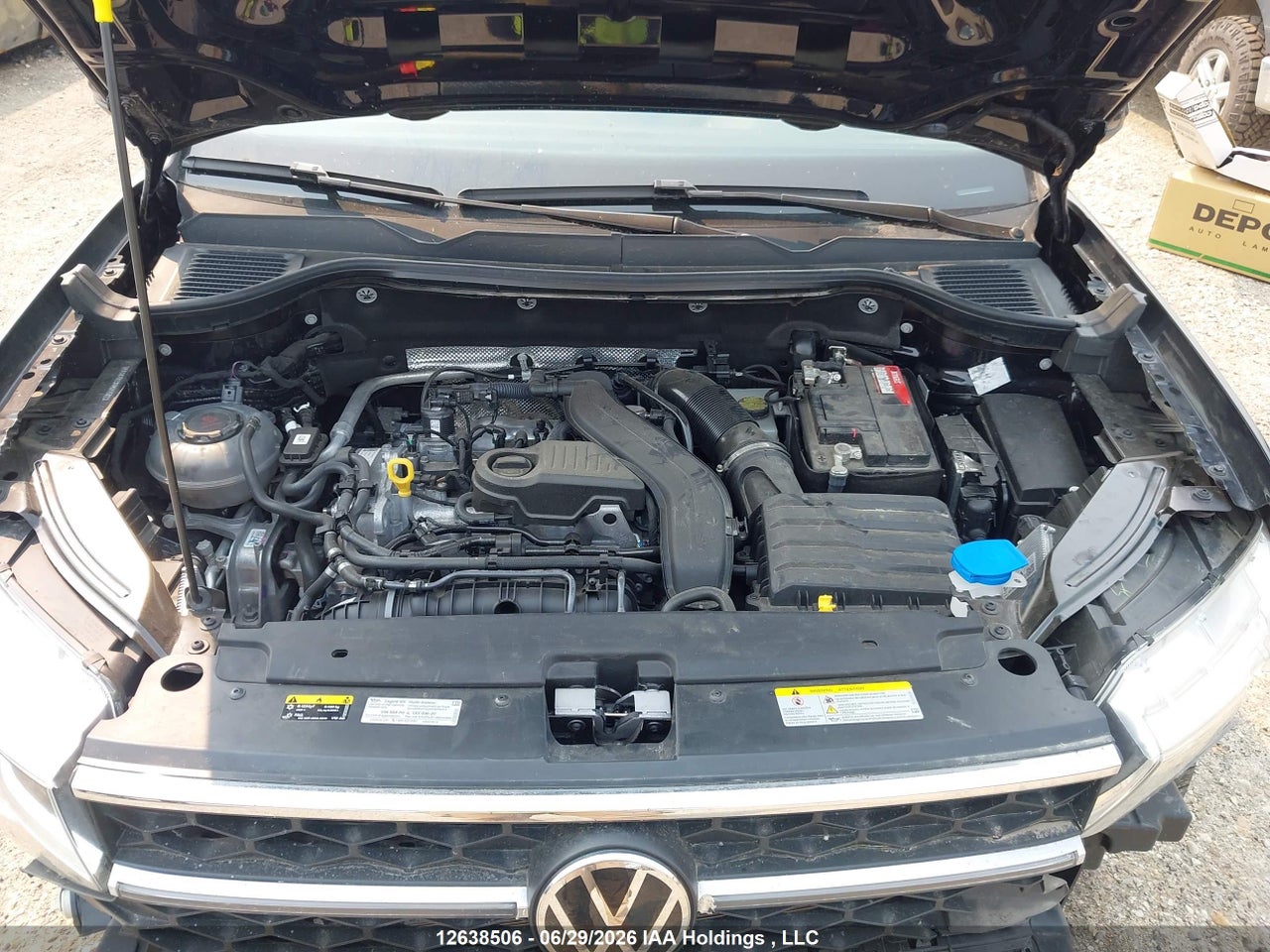 2024 VOLKSWAGEN TAOS SEL thumbnail 11