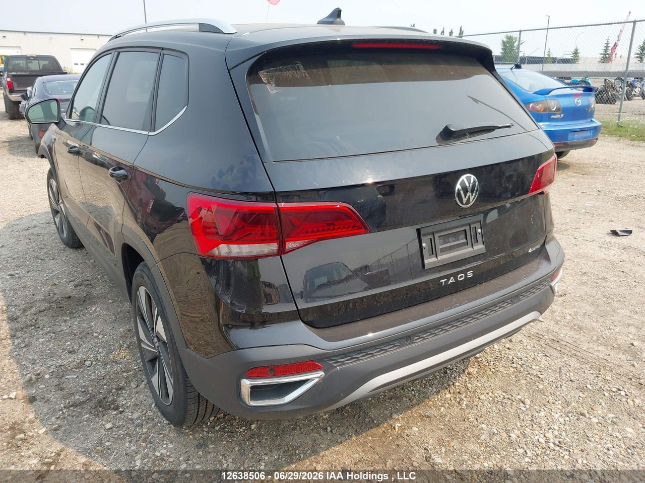 2024 VOLKSWAGEN TAOS SEL thumbnail 4