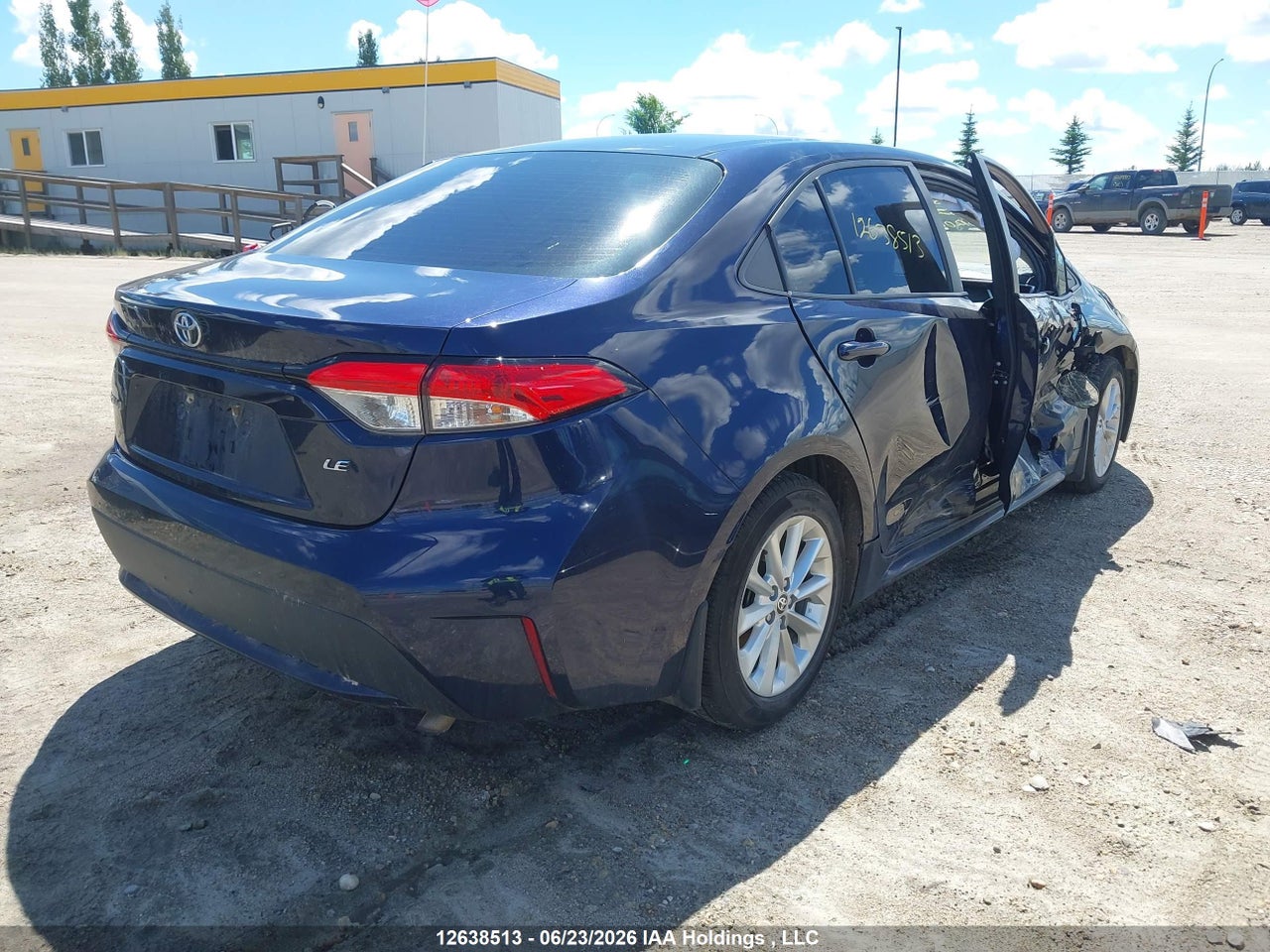 2020 TOYOTA COROLLA LE thumbnail 5