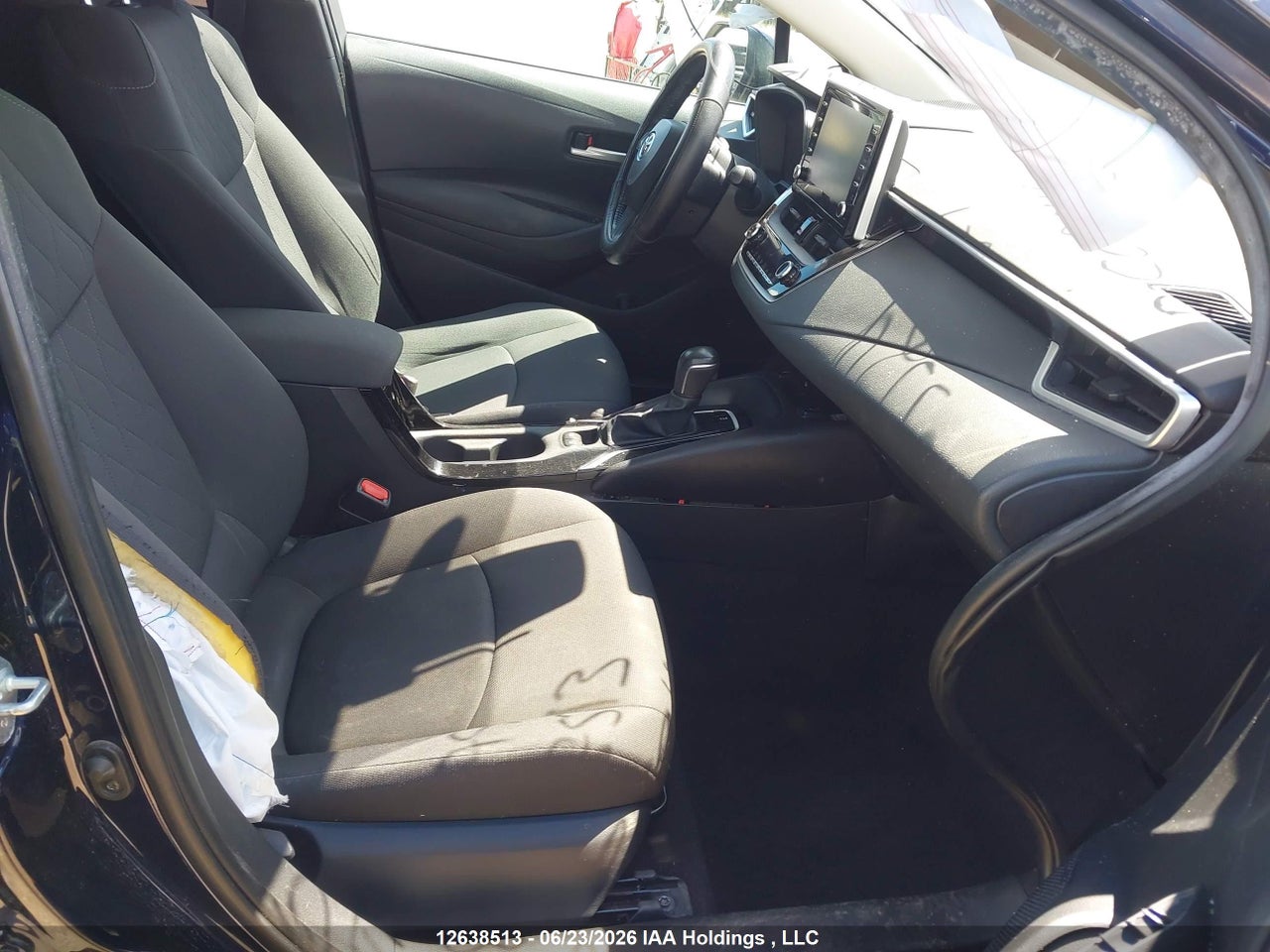 2020 TOYOTA COROLLA LE thumbnail 6