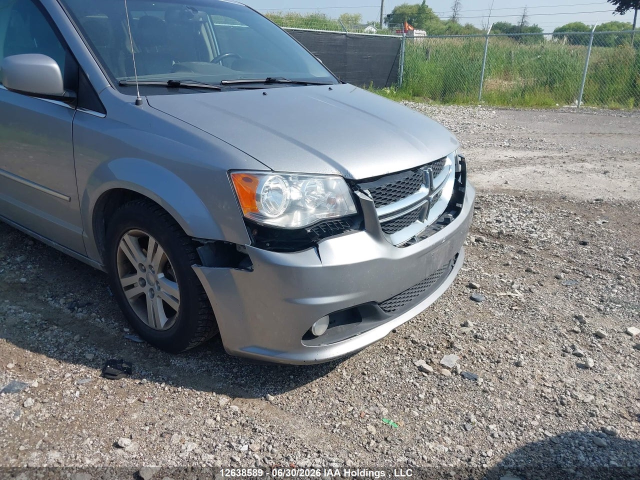 2C4RDGDG0GR394126 · 2016 DODGE GRAND CARAVAN CREW · 6/12