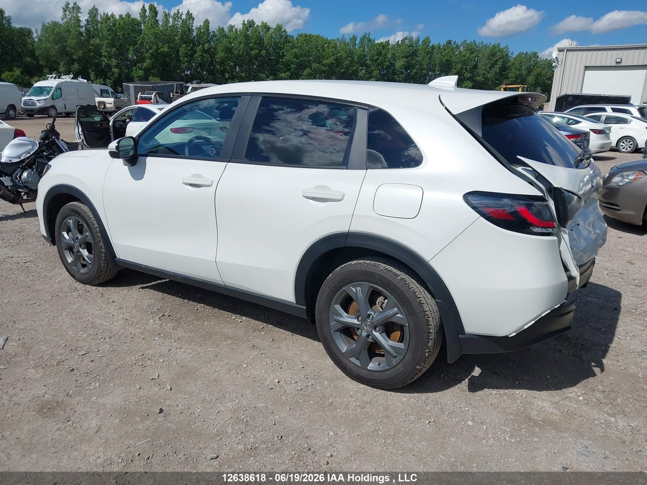 2026 HONDA HR-V LX thumbnail 4