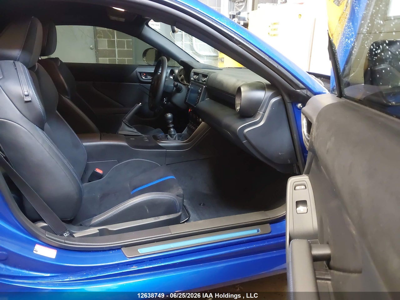2024 SUBARU BRZ TS thumbnail 6
