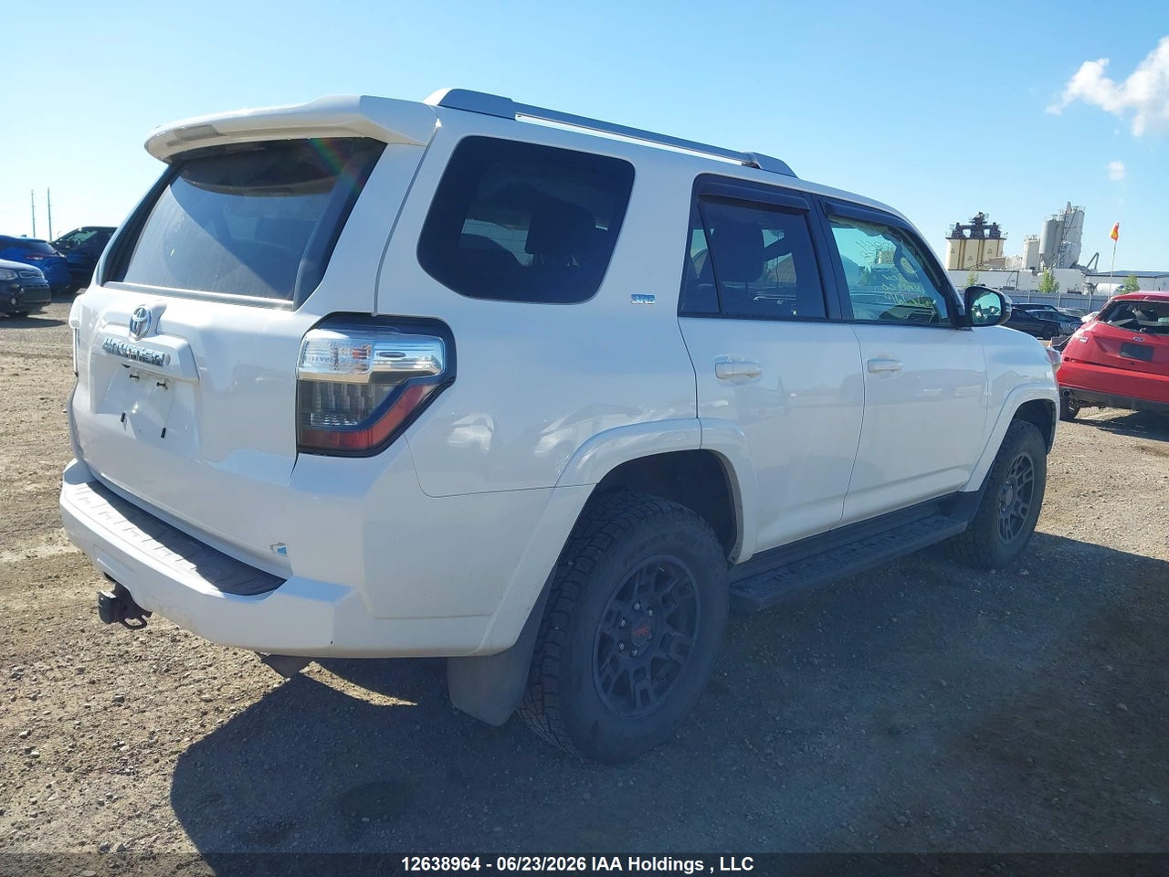 2017 TOYOTA 4RUNNER SR5 thumbnail 5