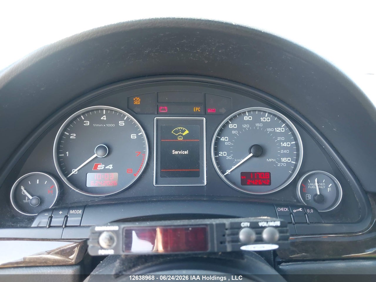 2005 AUDI S4 4.2 thumbnail 8