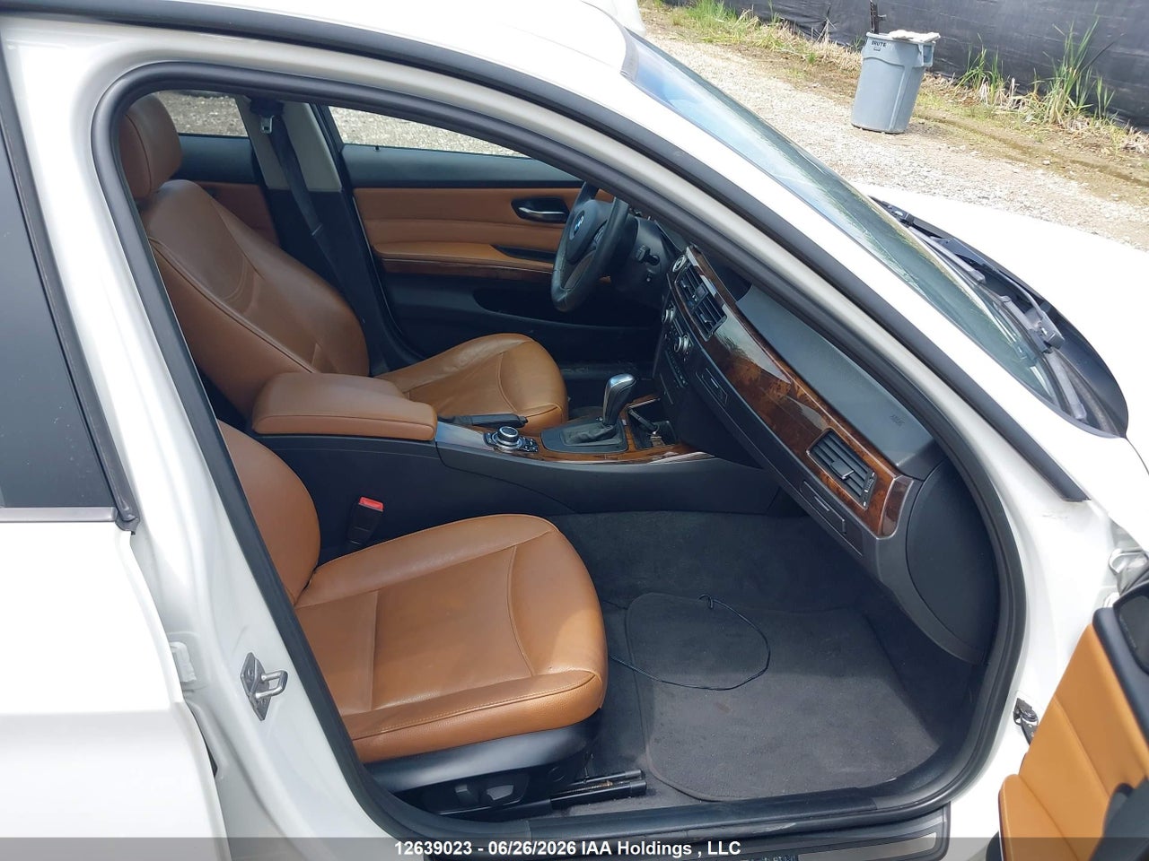 2011 BMW 328 XI thumbnail 6