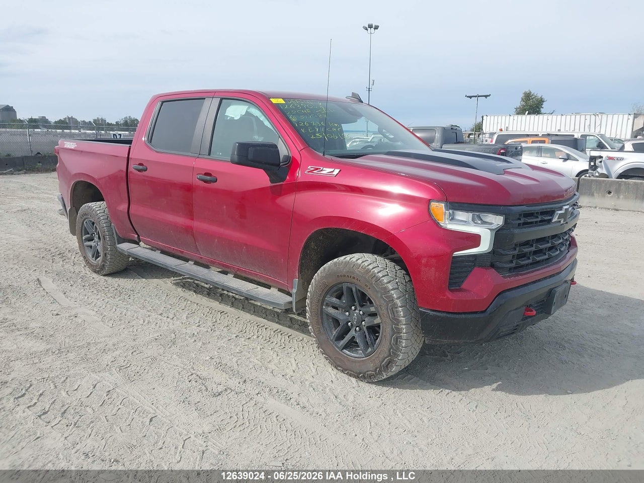 2022 CHEVROLET SILVERADO K1500 LT TRAIL BOSS thumbnail 2