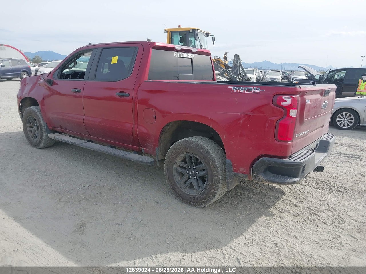 2022 CHEVROLET SILVERADO K1500 LT TRAIL BOSS thumbnail 4