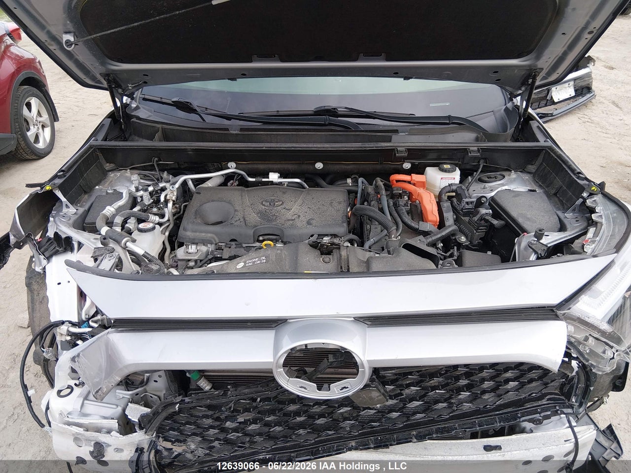 2024 TOYOTA RAV4 PRIME XSE thumbnail 11