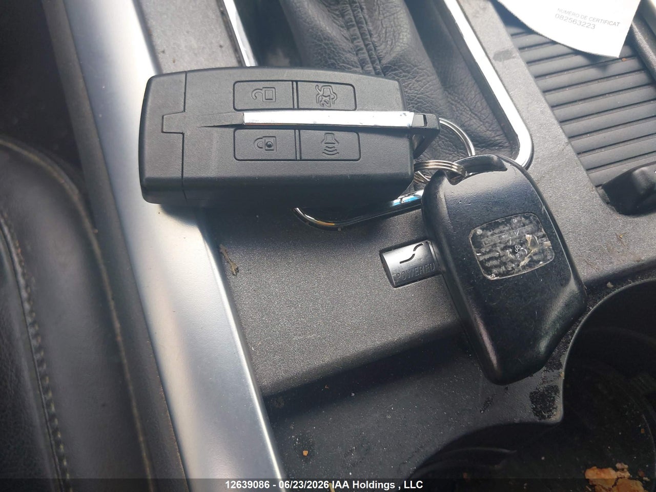 2011 LINCOLN MKS thumbnail 12