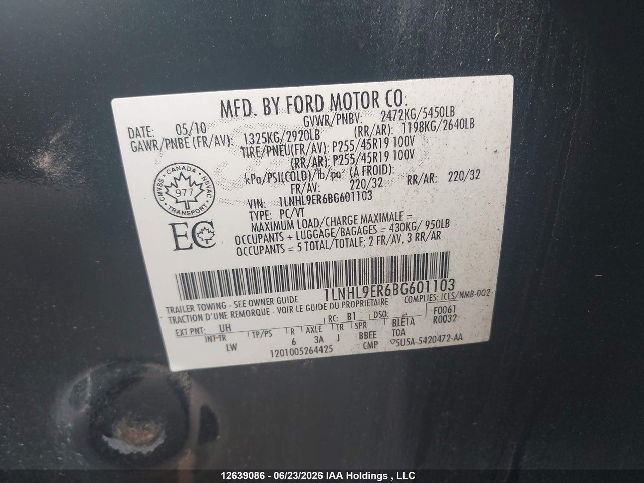 2011 LINCOLN MKS thumbnail 10