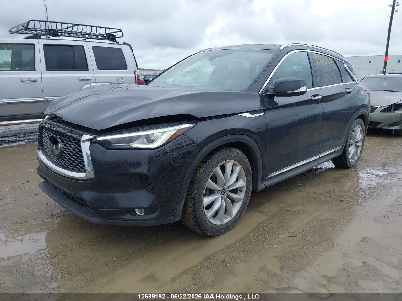 2019 INFINITI QX50 ESSENTIAL/PURE thumbnail 3