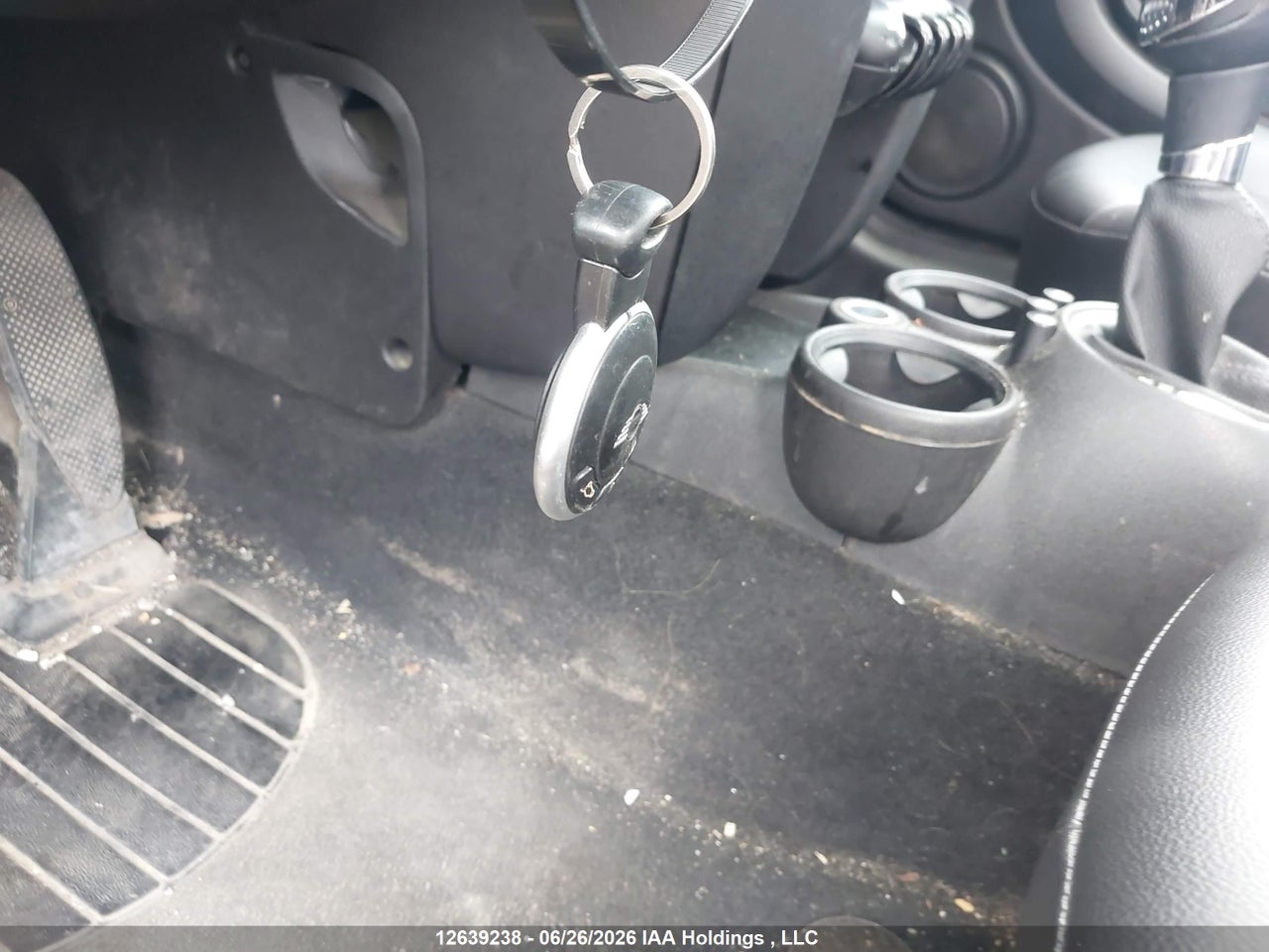 2012 MINI COOPER thumbnail 12