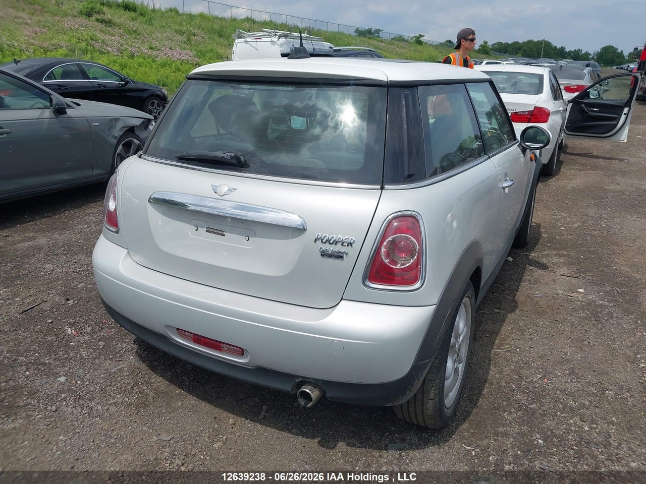 2012 MINI COOPER thumbnail 5