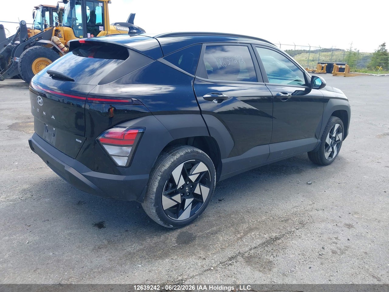 2025 HYUNDAI KONA PREFERRED SPORT AWD thumbnail 5